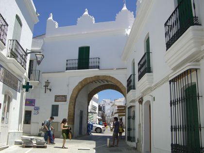 Photo by Bremer vhs Eine Stadtansicht aus Cadiz in Andalusien.